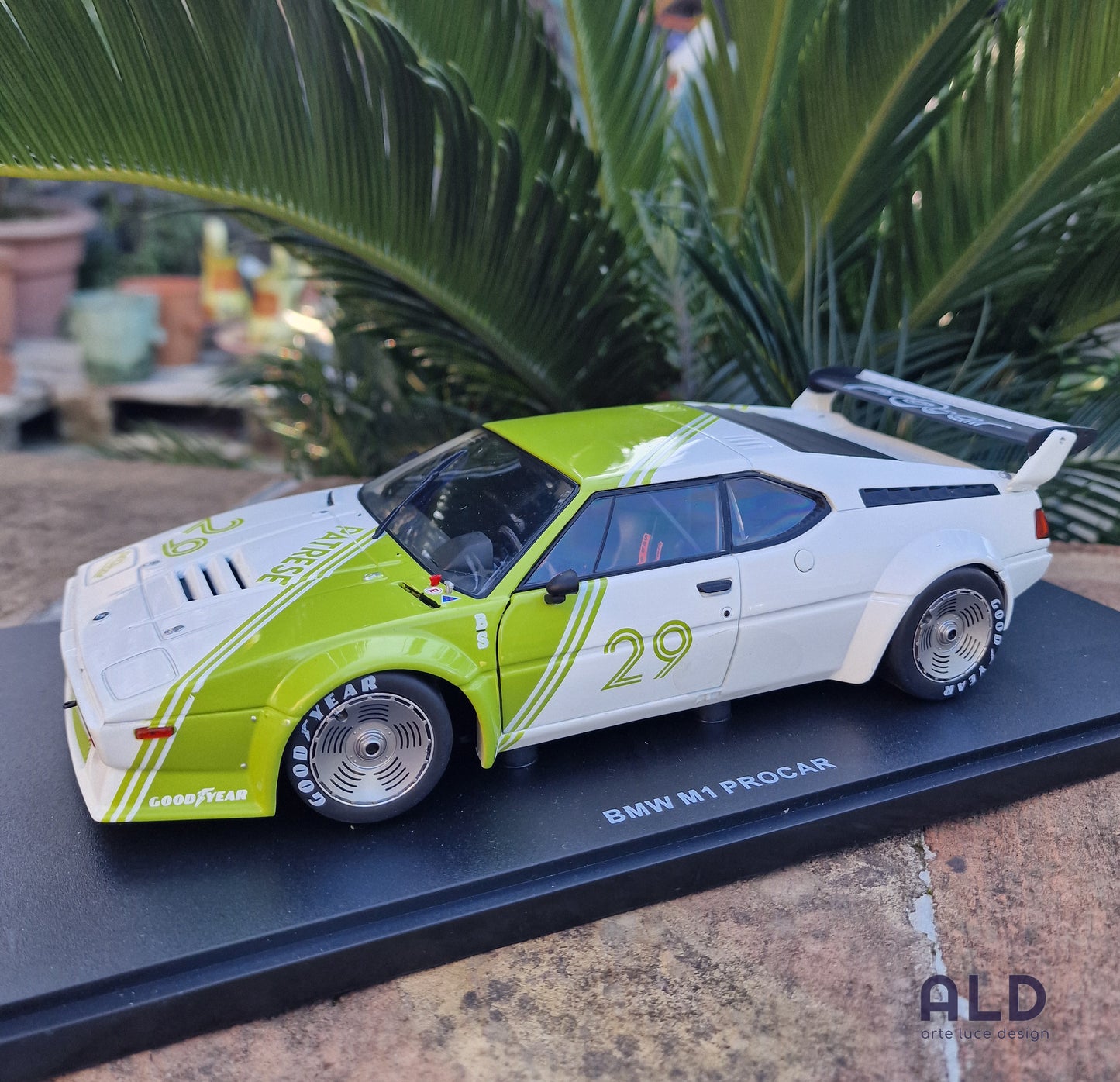 modellino auto scala 1/18 bmw M1 procar modellini diecast da collezione werk83