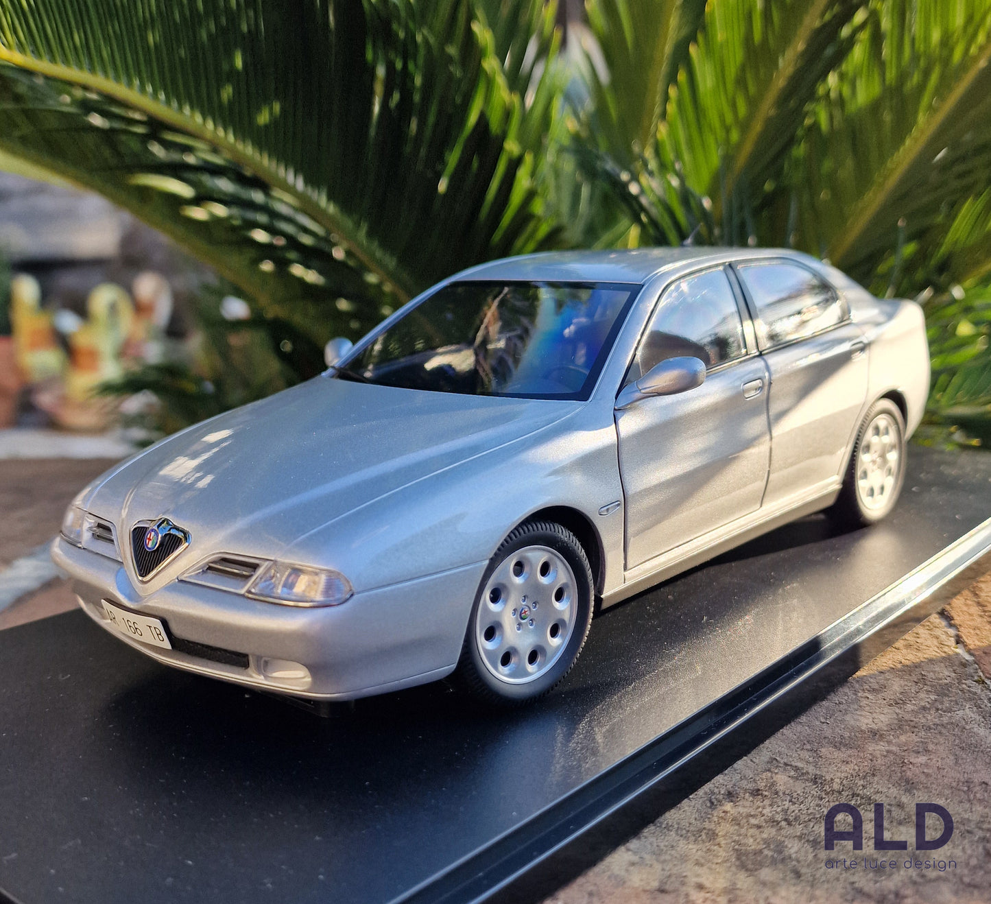 modellino auto scala 1/18 alfa romeo 166 modellini da collezione della mitica