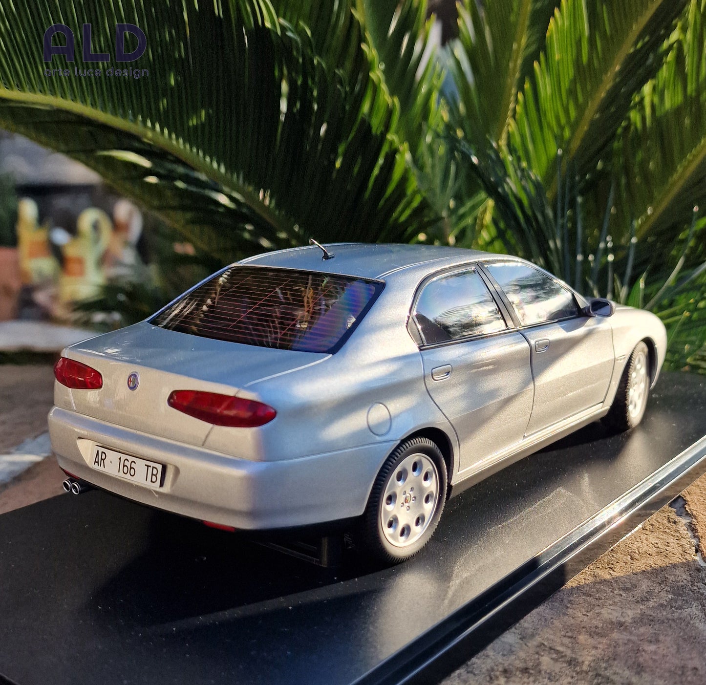 modellino auto scala 1/18 alfa romeo 166 modellini da collezione della mitica