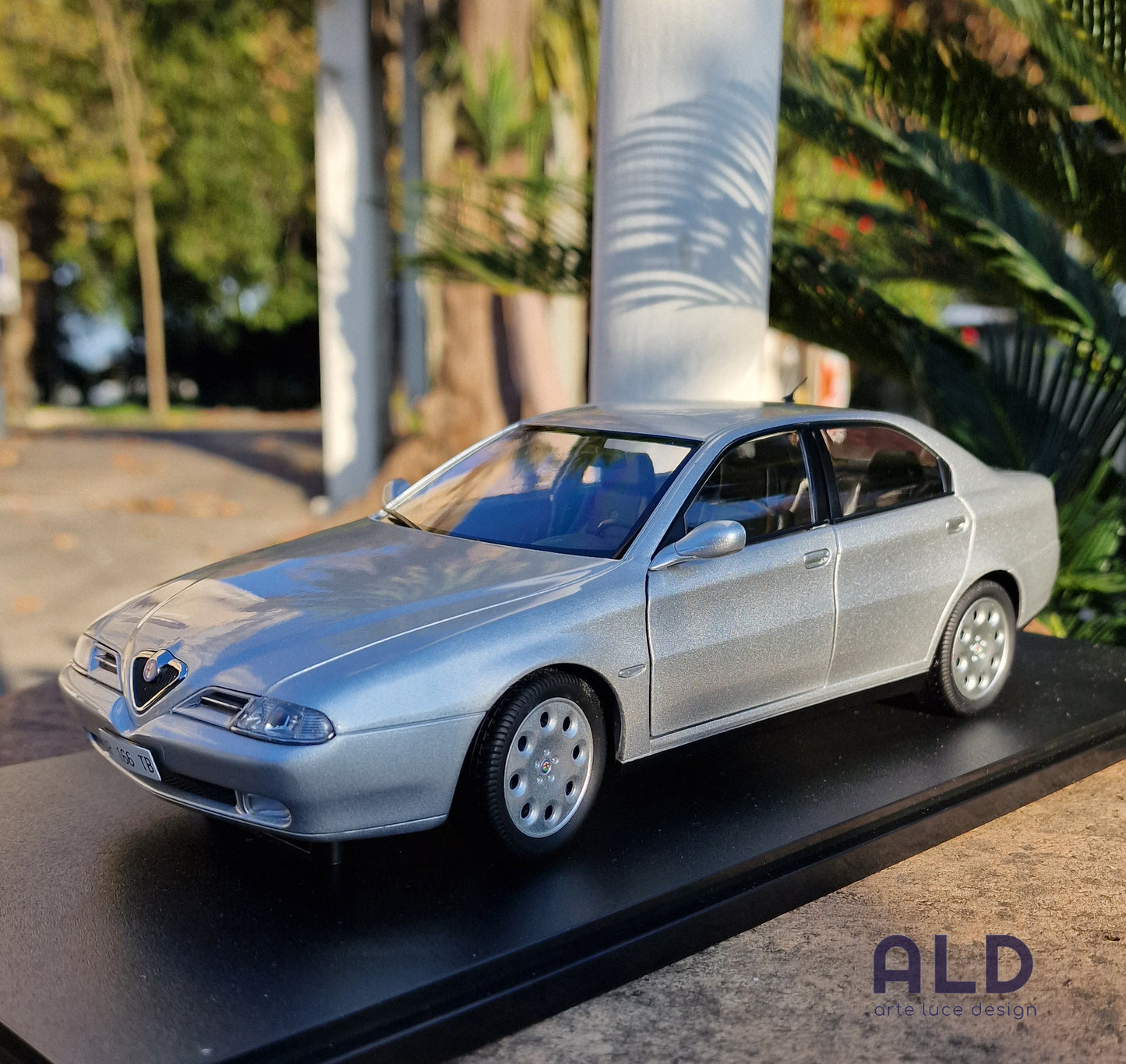 modellino auto scala 1/18 alfa romeo 166 modellini da collezione della mitica