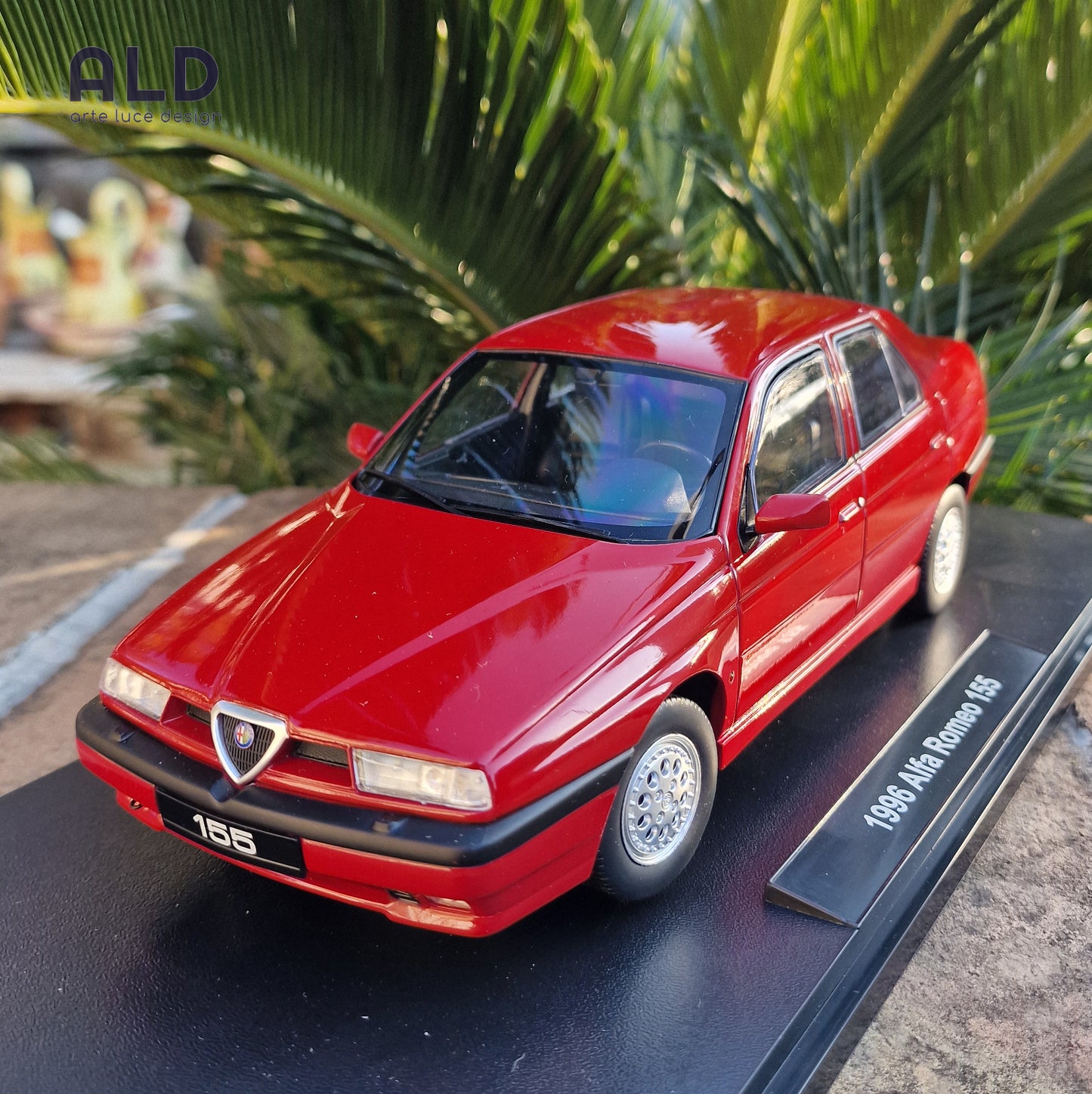 modellino auto scala 1/18 alfa romeo 155 del 1996 modellini diecast triple9