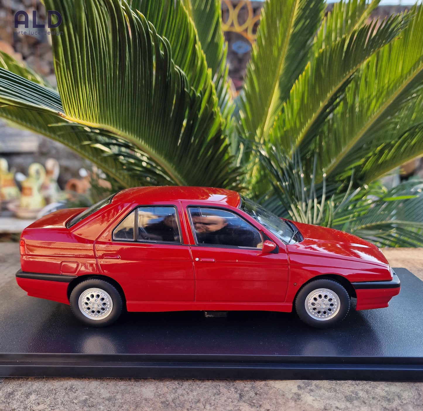 modellino auto scala 1/18 alfa romeo 155 del 1996 modellini diecast triple9