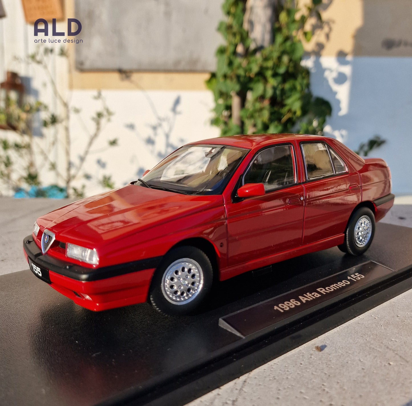 modellino auto scala 1/18 alfa romeo 155 del 1996 modellini diecast triple9
