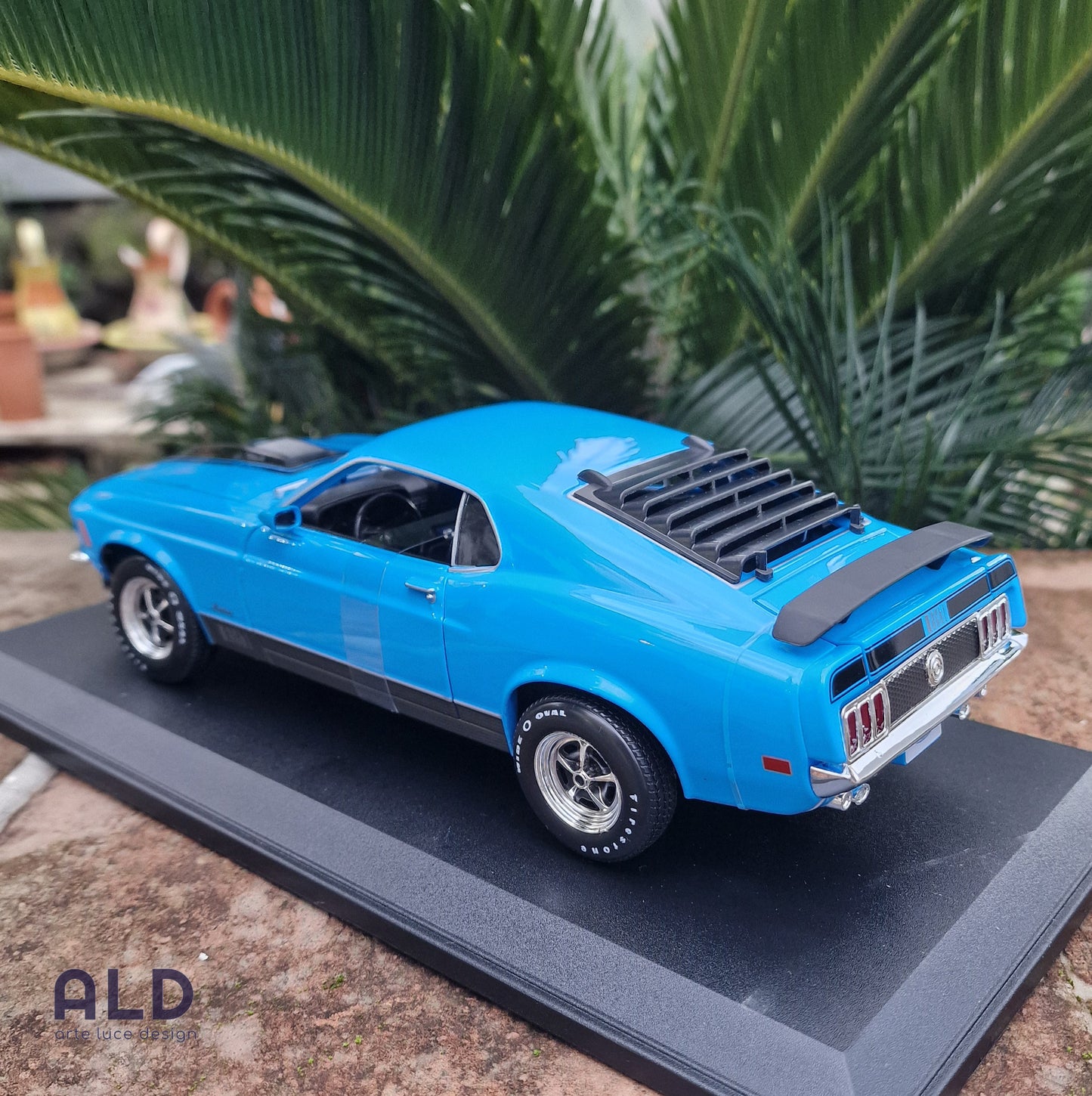modellino auto scala 1/18 ford mustang mach 1 del 1970 della maisto