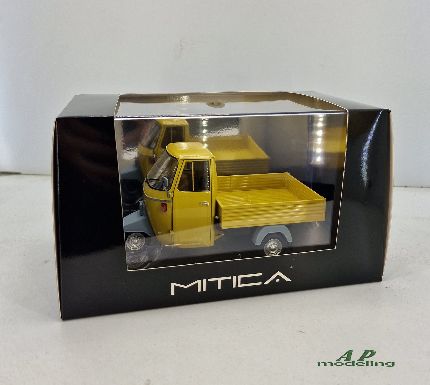 modellino ape piaggio 501 scala 1/18 modellini motocarro da collezione mitica G