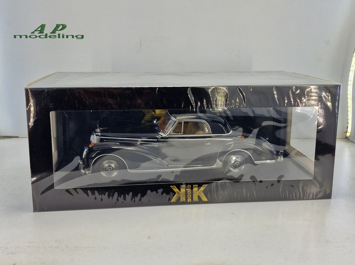 modellino auto scala 1/18 mercedes benz 300 sc coupè del 1955 modellini die cast