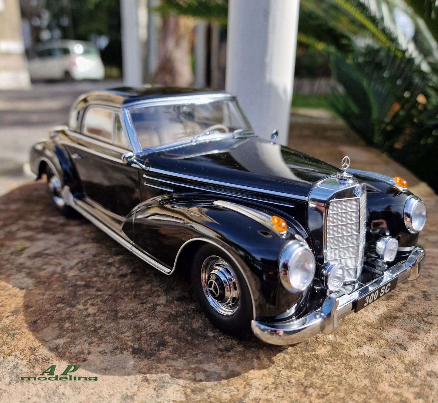modellino auto scala 1/18 mercedes benz 300 sc coupè del 1955 modellini die cast