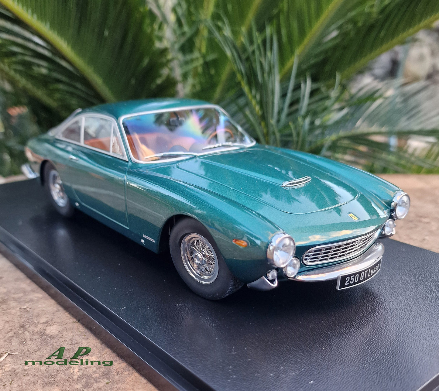modellino auto scala 1/18 ferrari 250 GT lusso del 1962 modellini da collezione