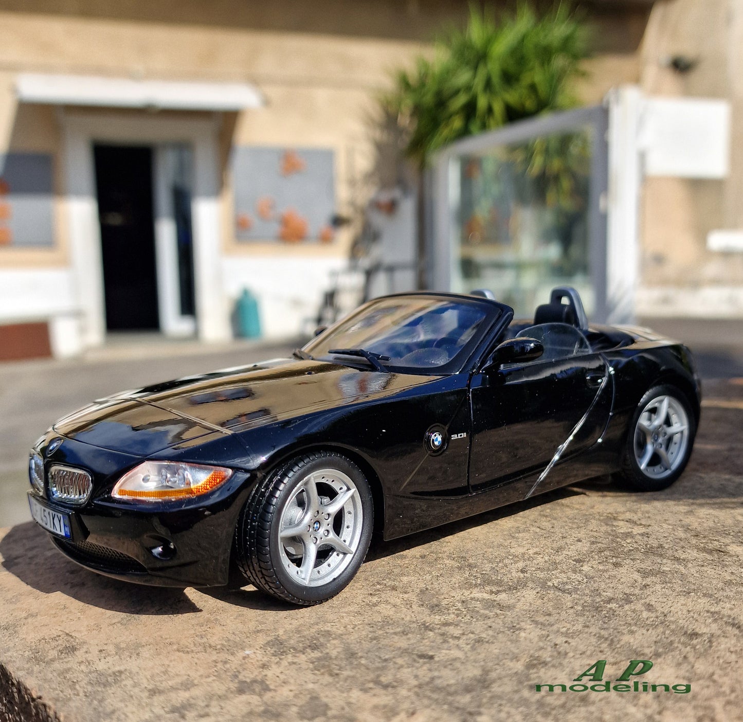 modellino auto scala 1/18 bmw Z4 cabrio modellini da collezione die cast