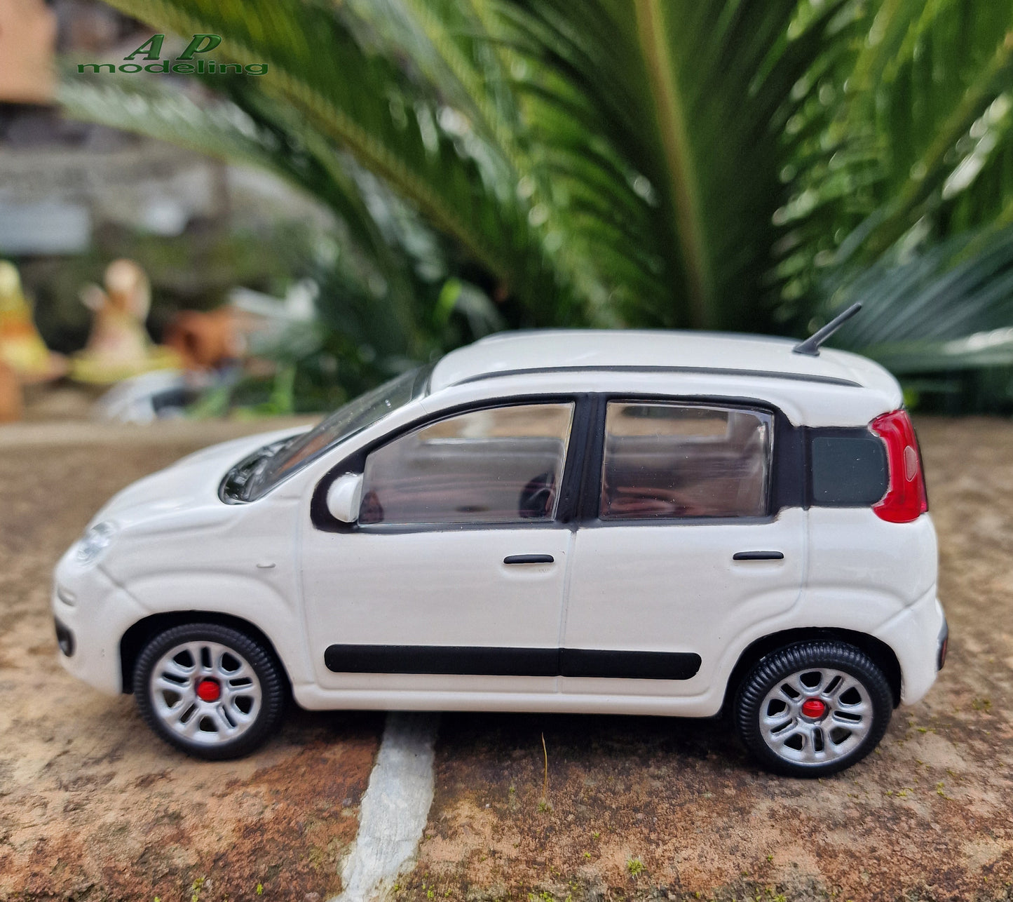 modellino auto scala 1/24 fiat nuova panda modellini da collezione bburago