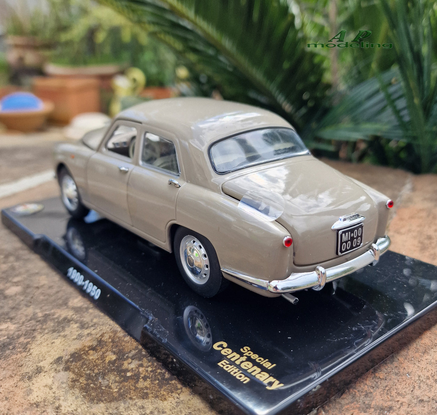 modellino auto 1/24 alfa romeo 1900 del 1950 modellini vintage da collezione usato