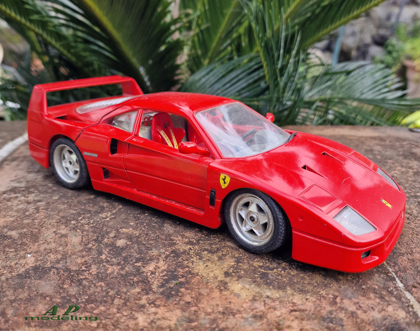 modellino auto 1/18 Ferrari f40 della Bburago modellini da collezione diecast