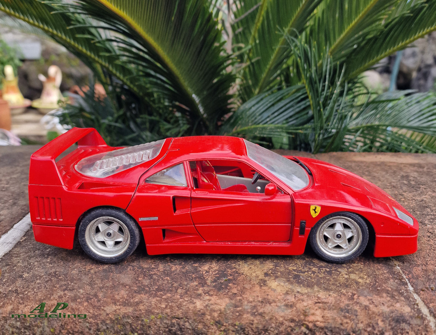 modellino auto 1/18 Ferrari f40 della Bburago modellini da collezione diecast