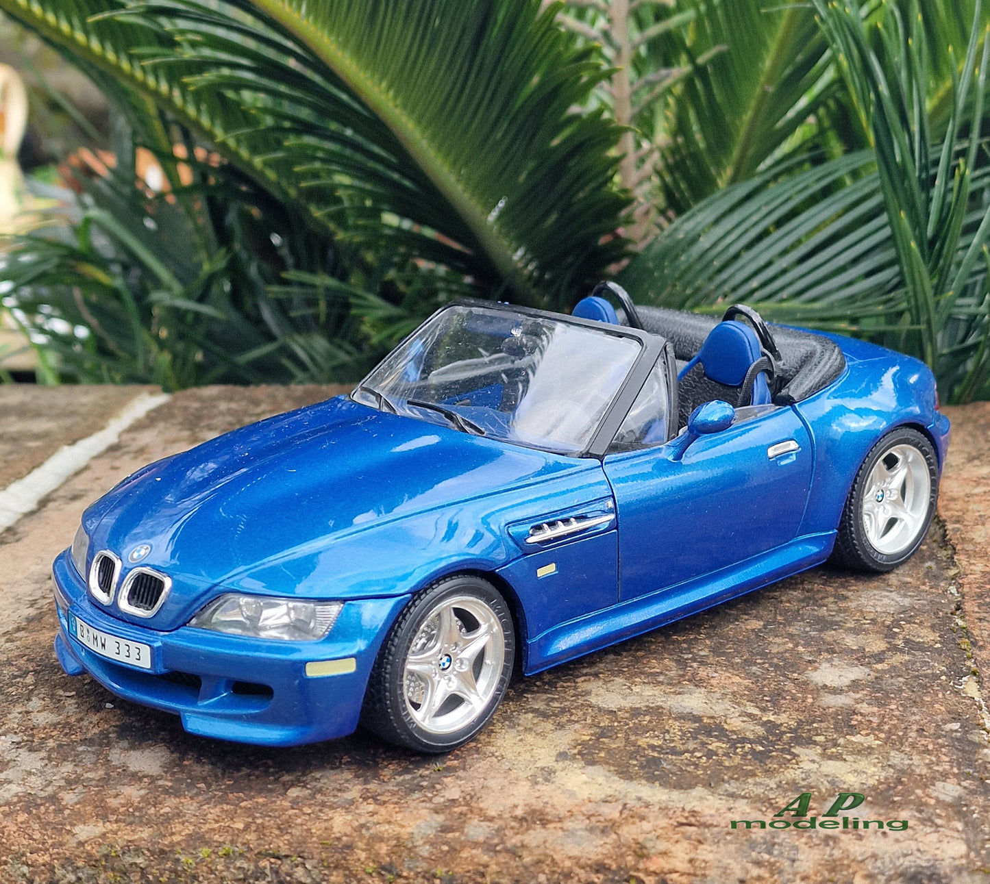 modellino auto scala 1/18 bmw z3 roadster modellini da collezione della bburago