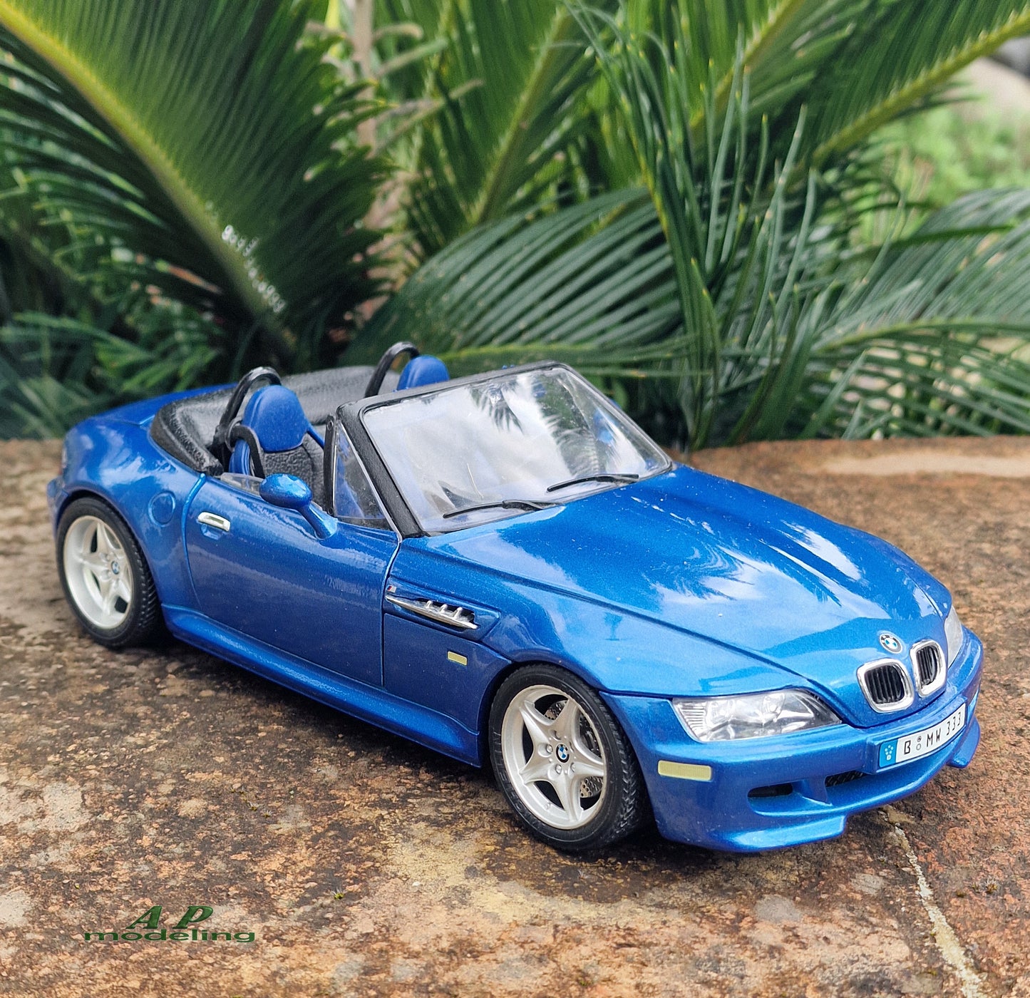 modellino auto scala 1/18 bmw z3 roadster modellini da collezione della bburago