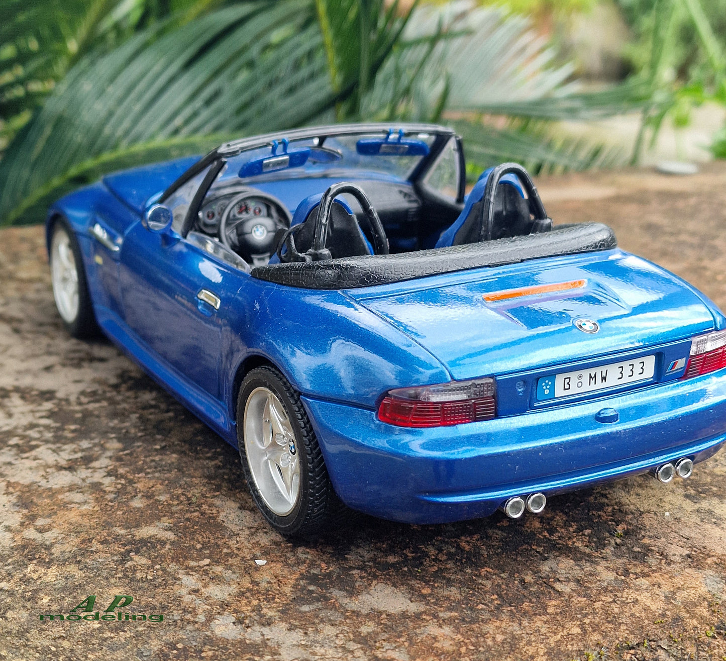 modellino auto scala 1/18 bmw z3 roadster modellini da collezione della bburago