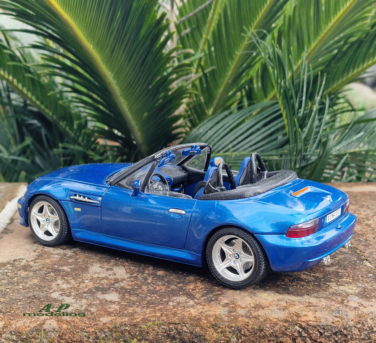 modellino auto scala 1/18 bmw z3 roadster modellini da collezione della bburago