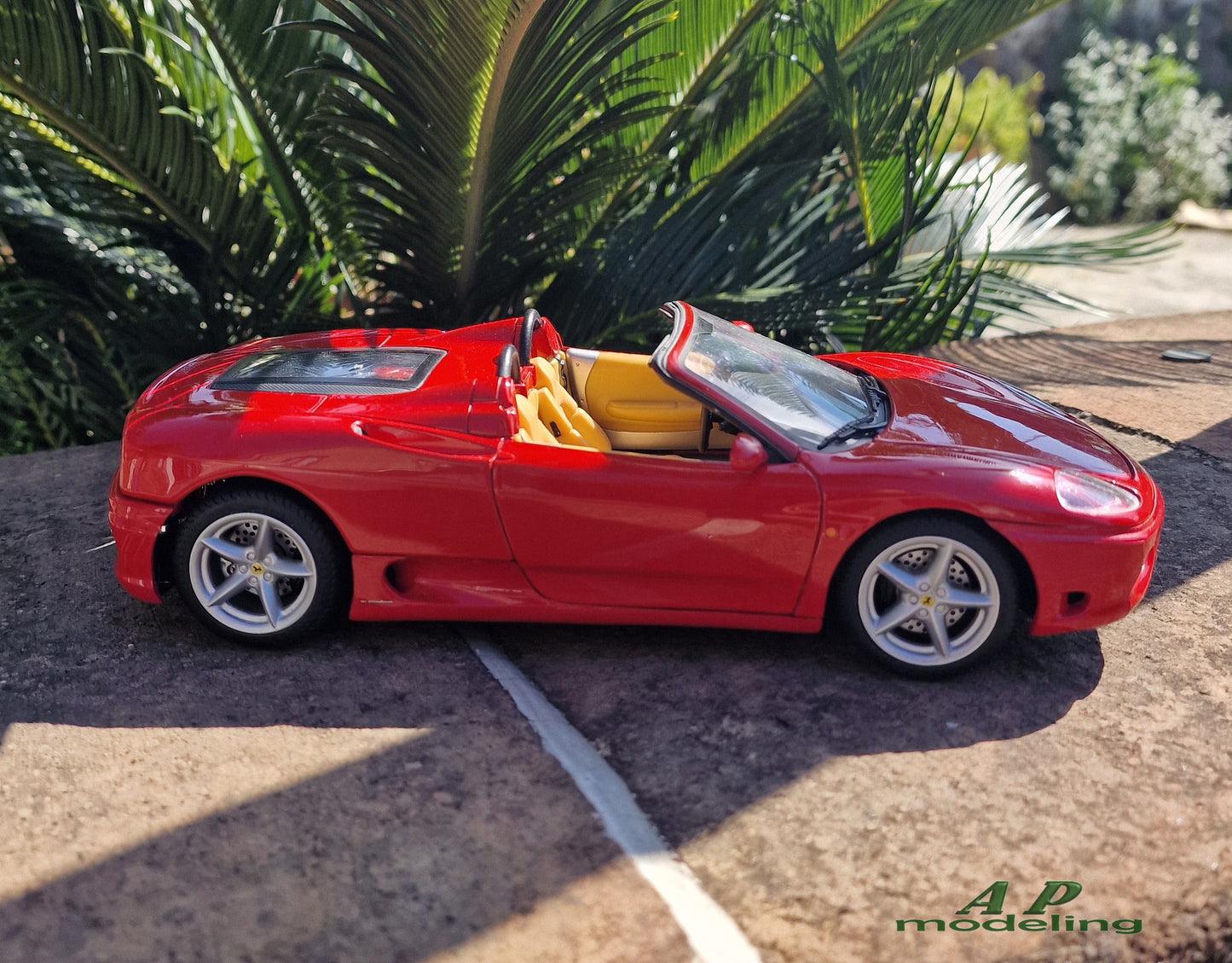 modellino auto scala 1/18 ferrari 360 spider della hot wheels modellini