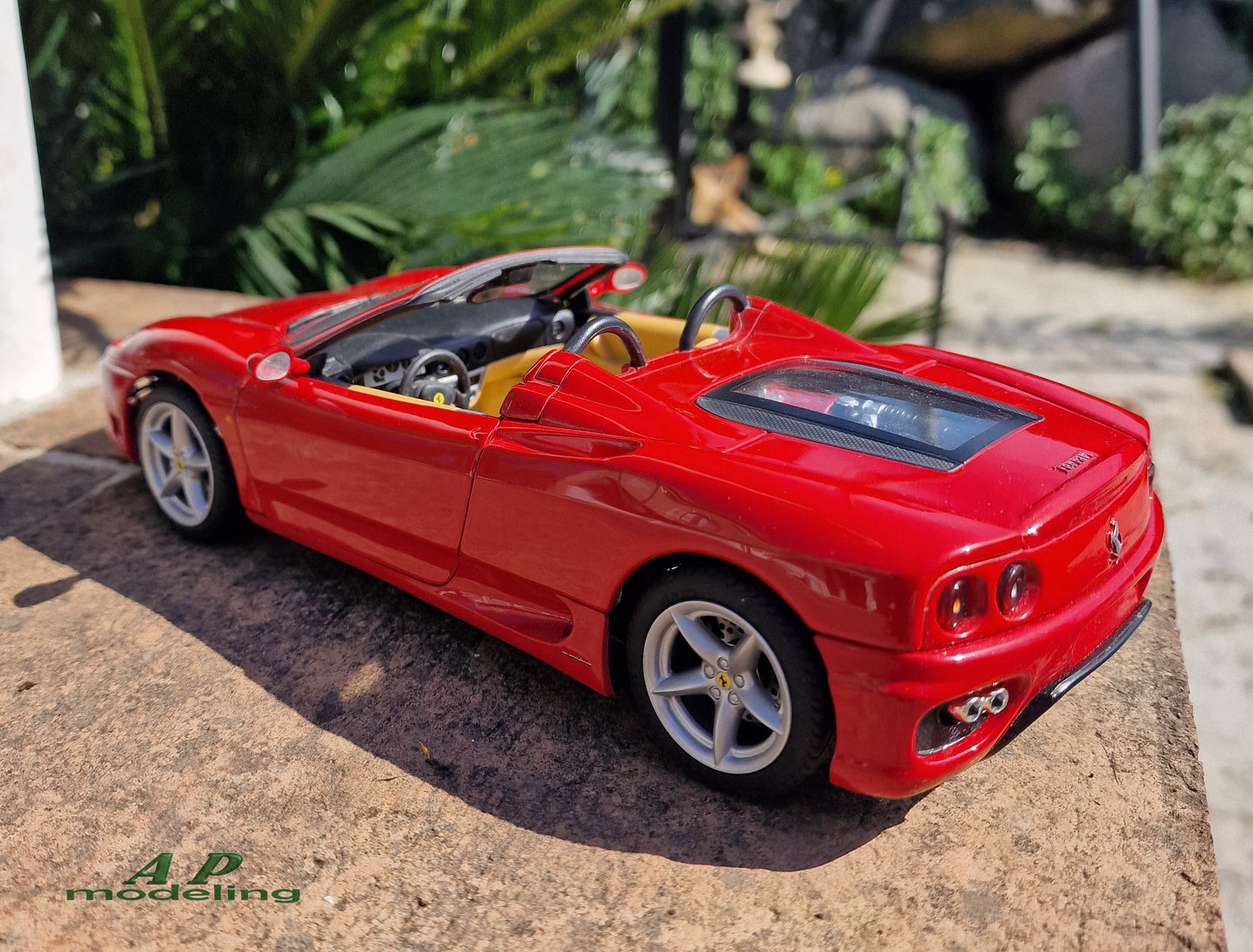 modellino auto scala 1/18 ferrari 360 spider della hot wheels modellini