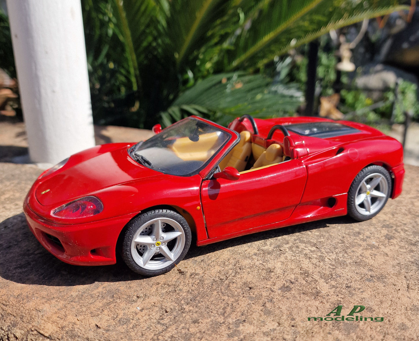 modellino auto scala 1/18 ferrari 360 spider della hot wheels modellini