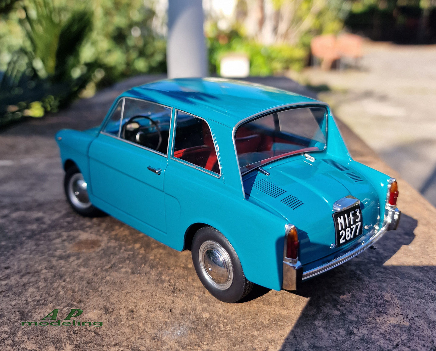modellino auto scala 1/18 Autobianchi bianchina 4posti del 1962 della mitica