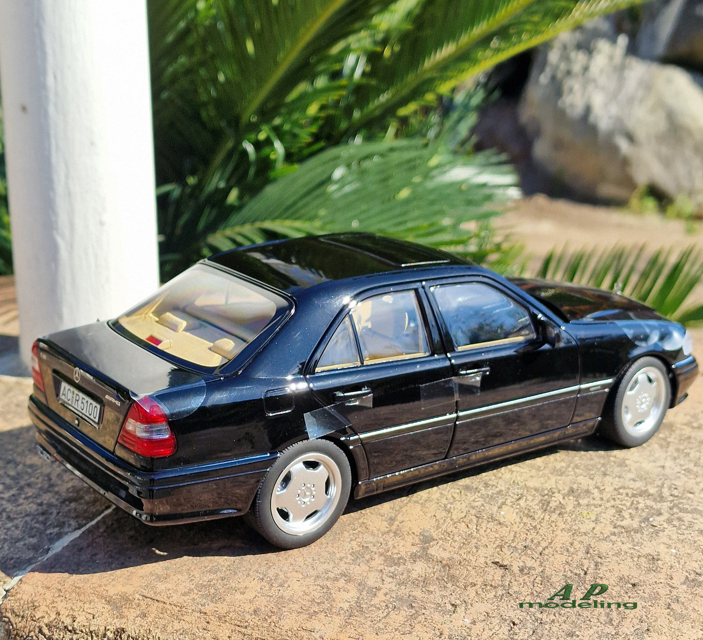 modellino auto 1/18 mercedes c36 AMG del 1993 modellini da collezione norev