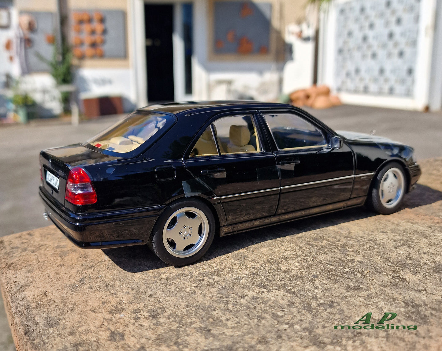 modellino auto 1/18 mercedes c36 AMG del 1993 modellini da collezione norev