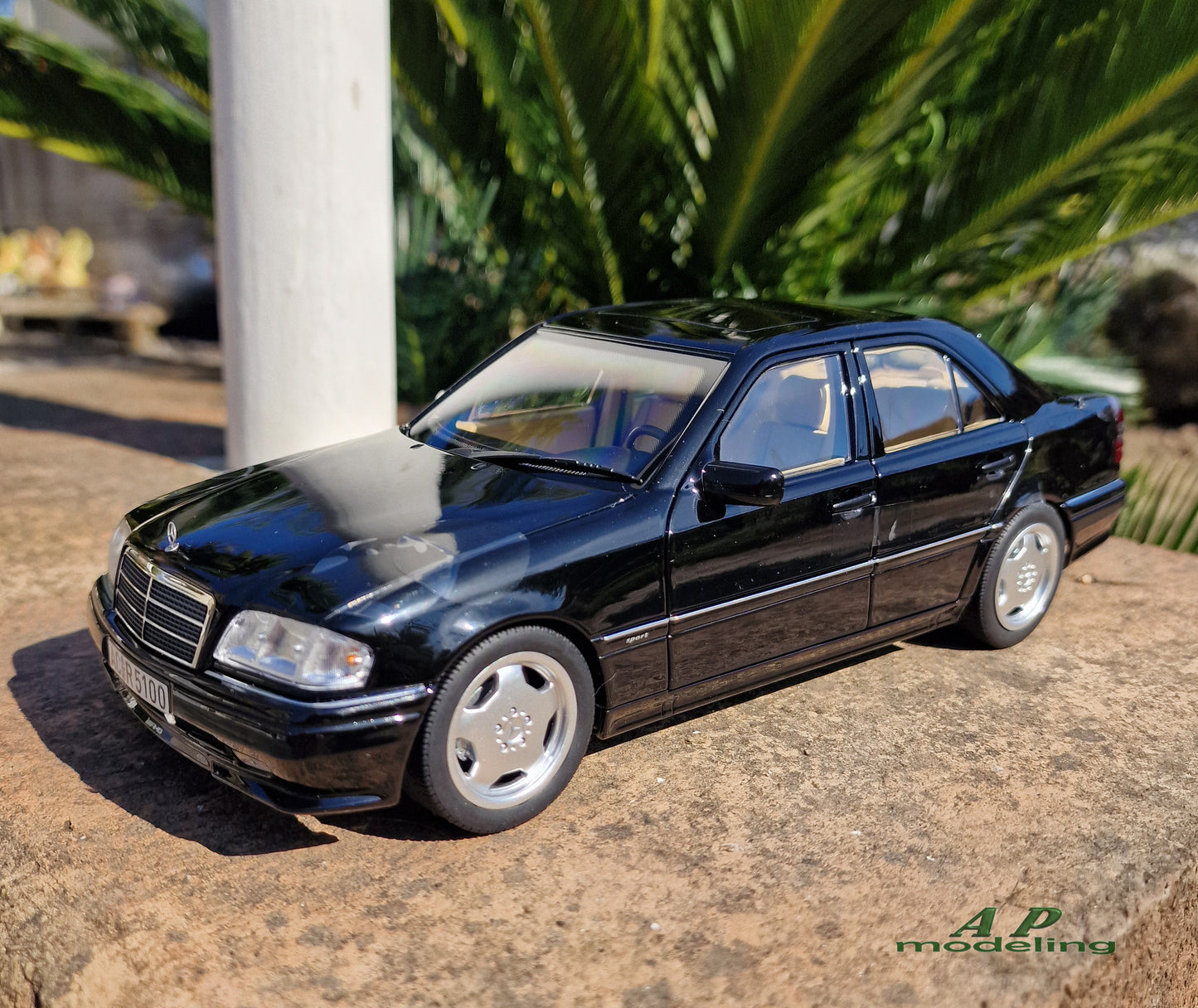 modellino auto 1/18 mercedes c36 AMG del 1993 modellini da collezione norev