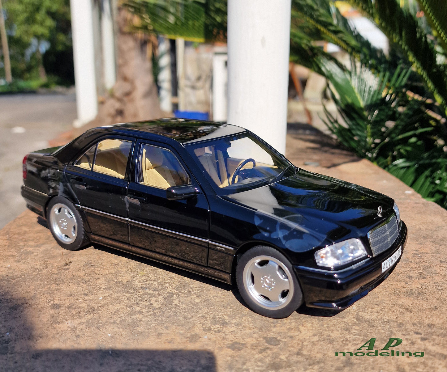 modellino auto 1/18 mercedes c36 AMG del 1993 modellini da collezione norev