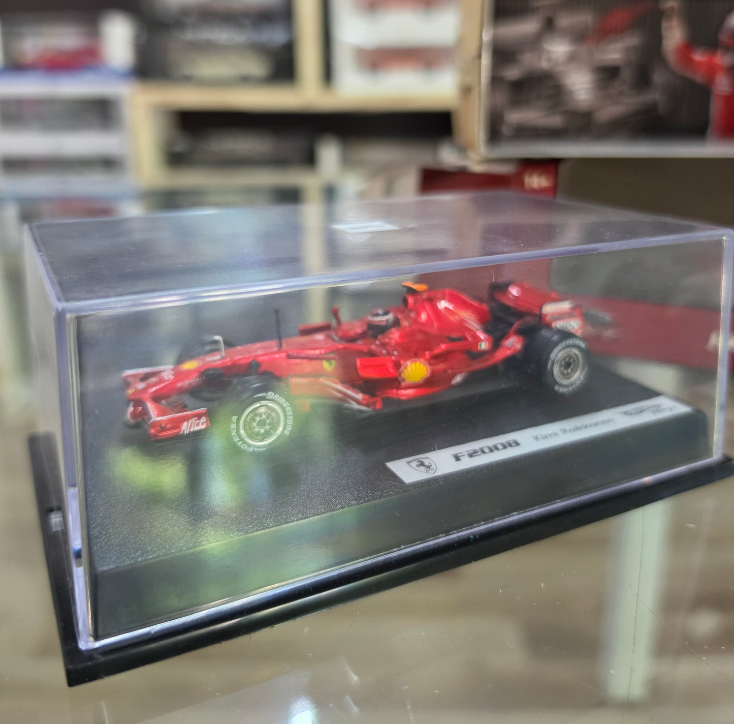 modellino auto Formula 1 scala 1/43 Ferrari Kimi Raikkonen della Hot Wheel