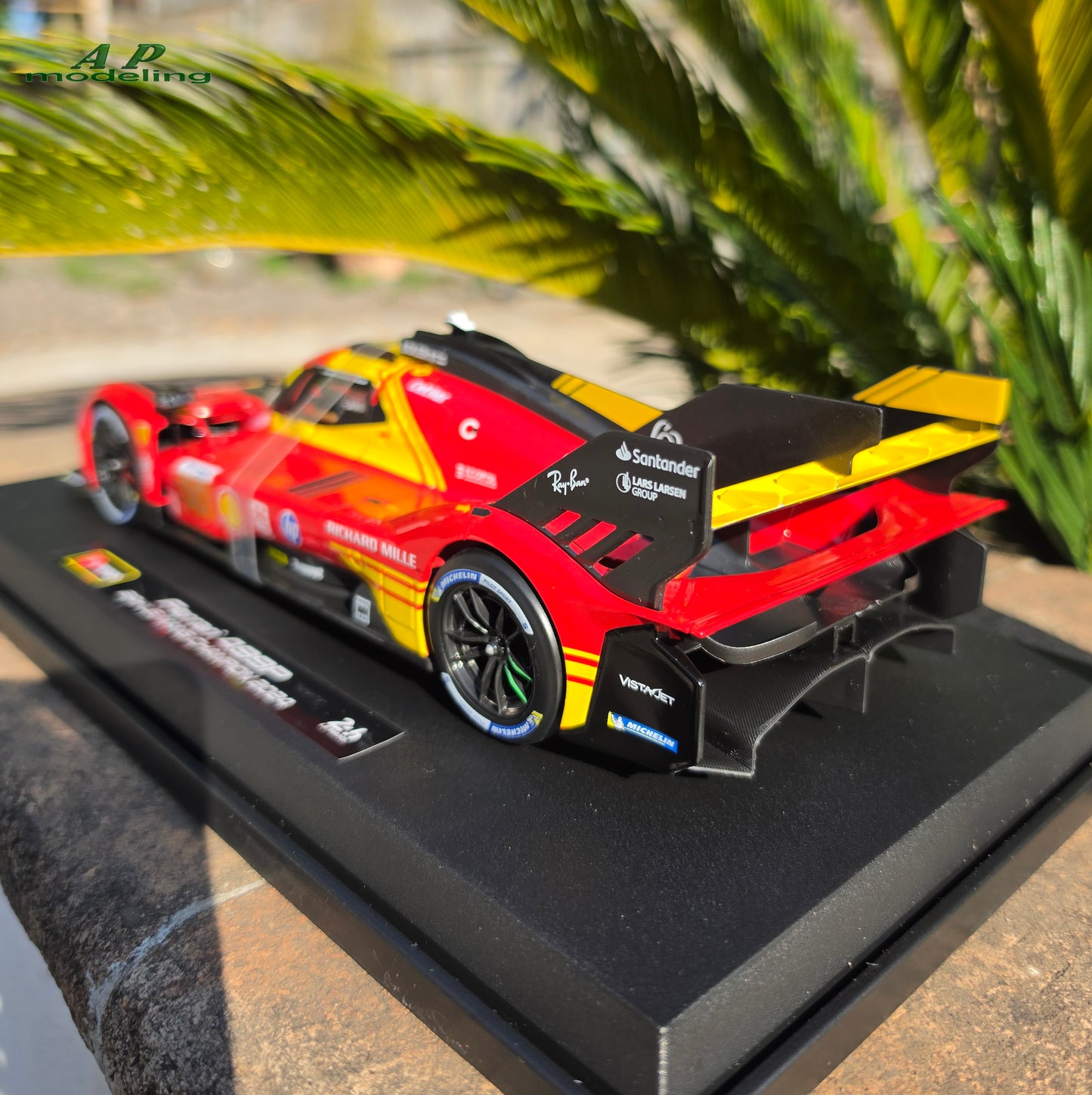 modellino auto scala 1/18 Ferrari 499p champion 2024 n50 modellini della bburago