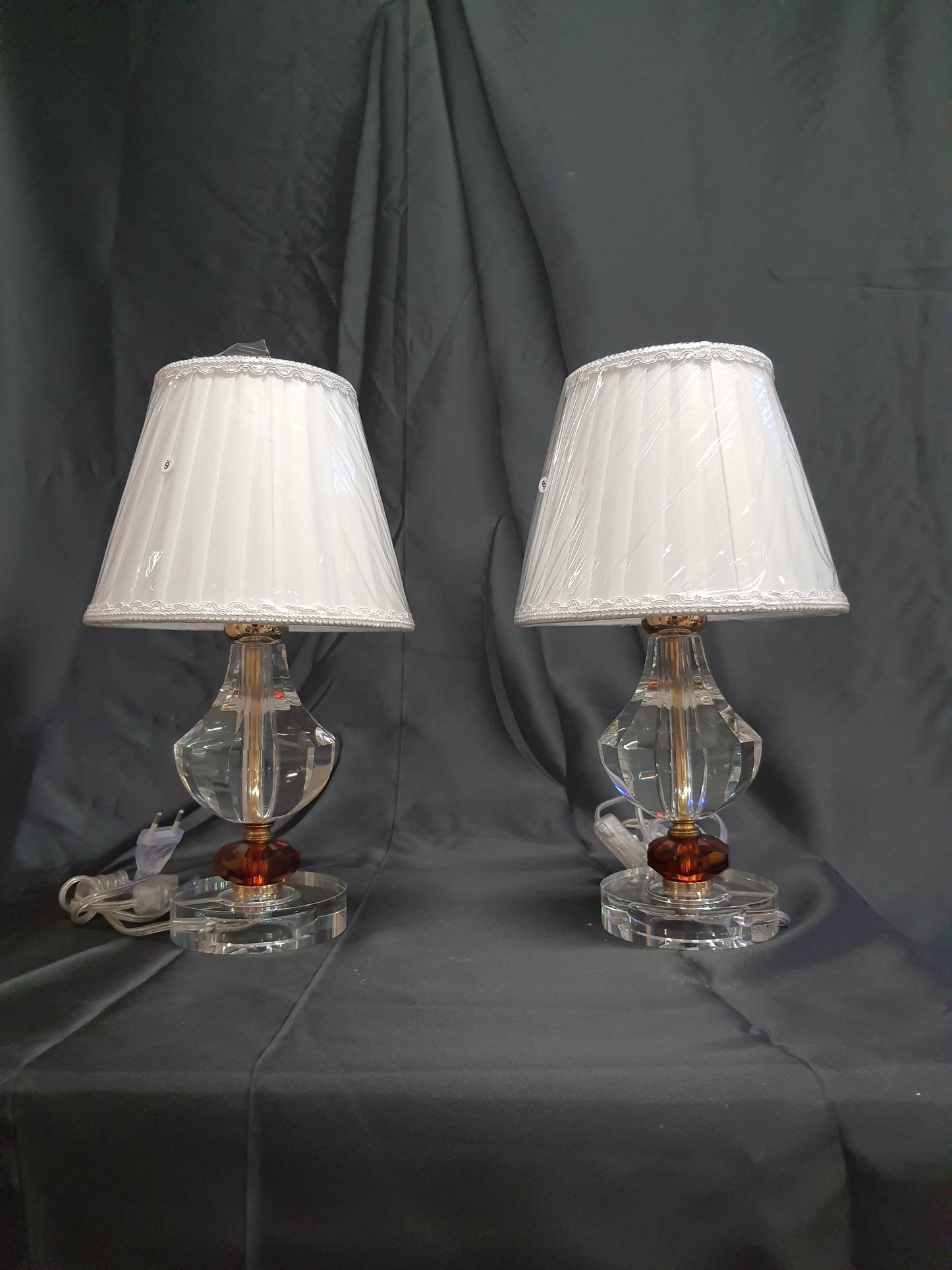 Coppia Lampade da tavolo in cristallo trasparente  ambra lumetti camera da letto