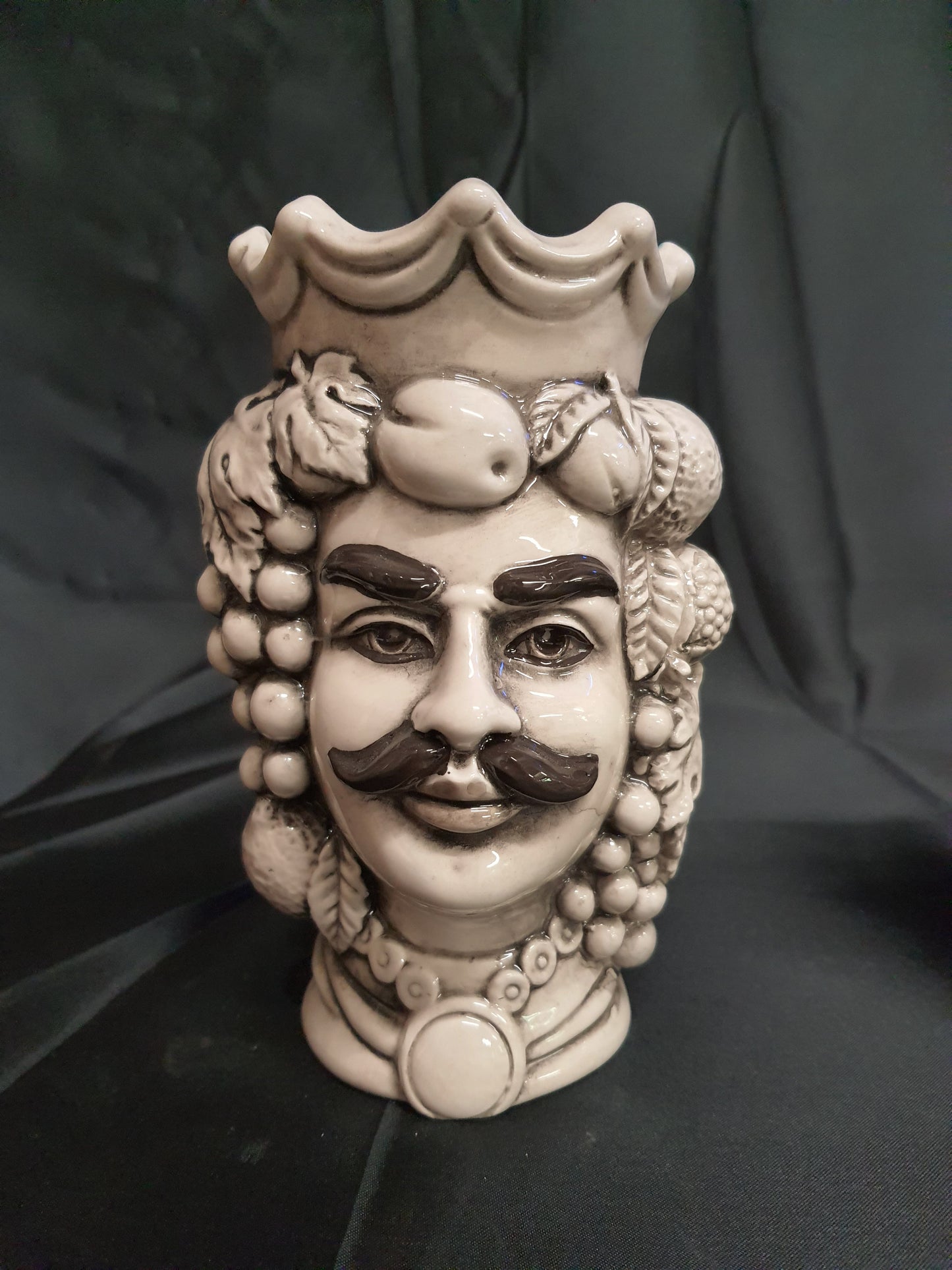 Coppia teste di moro in ceramica di Caltagirone soprammobili moderni alt. 18cm