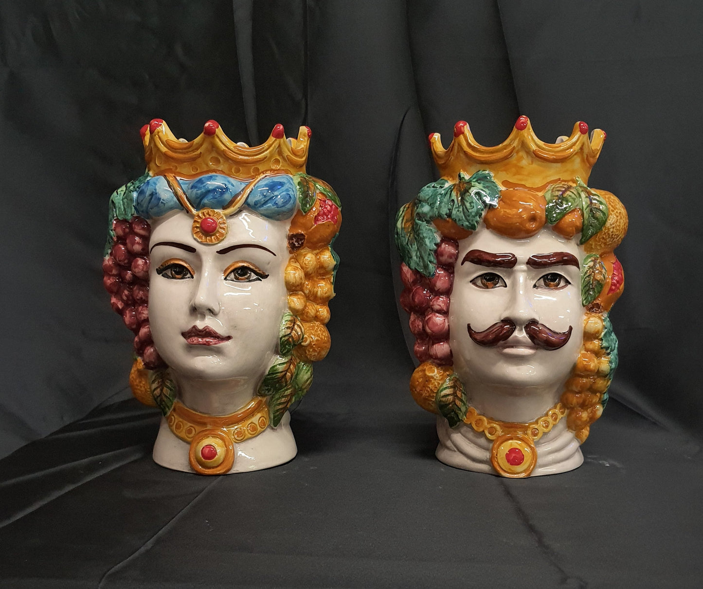 Coppia teste di moro in ceramica di Caltagirone soprammobili da cucina alt. 25cm