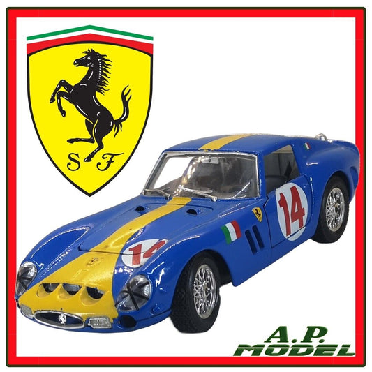 modellino auto 1:24 ferrari 250 gto del 1962 della burago macchinine collezione