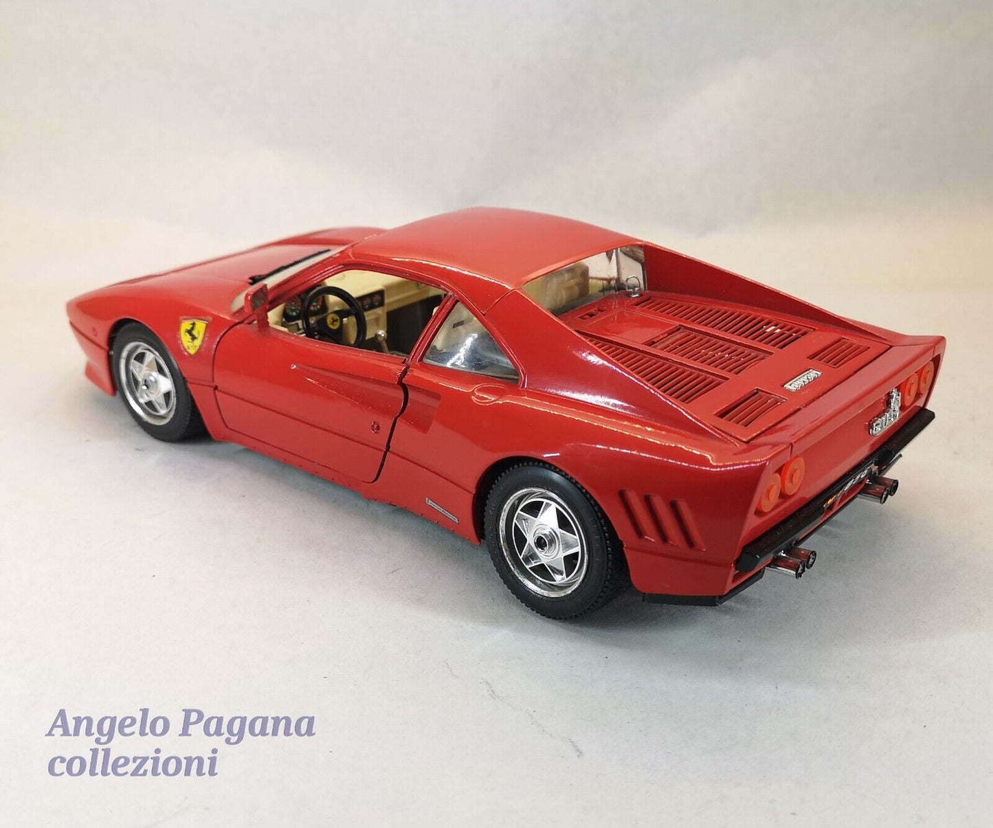 modellino auto 1:18 Ferrari 288 GTO macchinine vintage da collezione BBurago