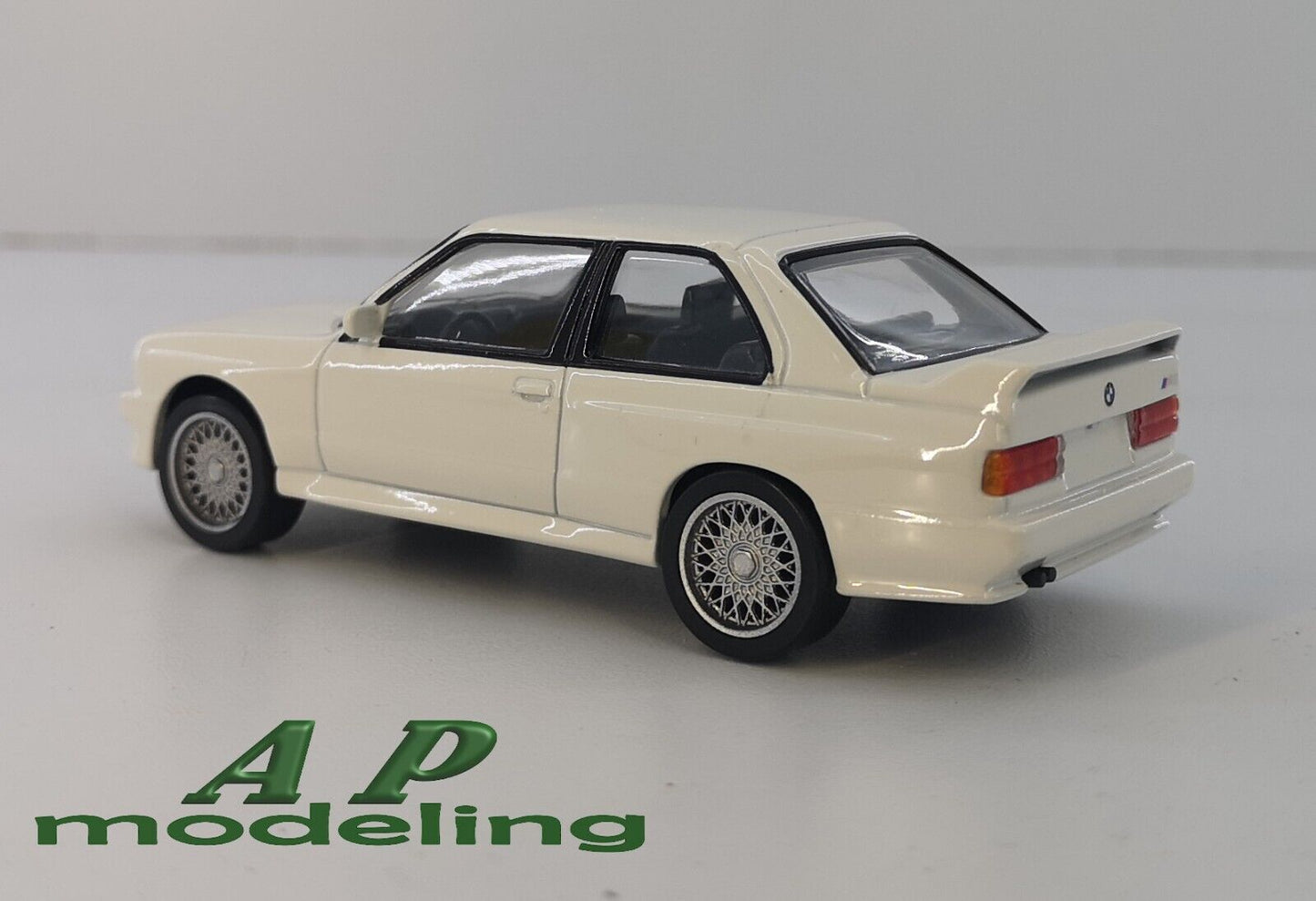 modellino auto 1:43 BMW serie 3 M3 E30 modellini da collezione die cast norev