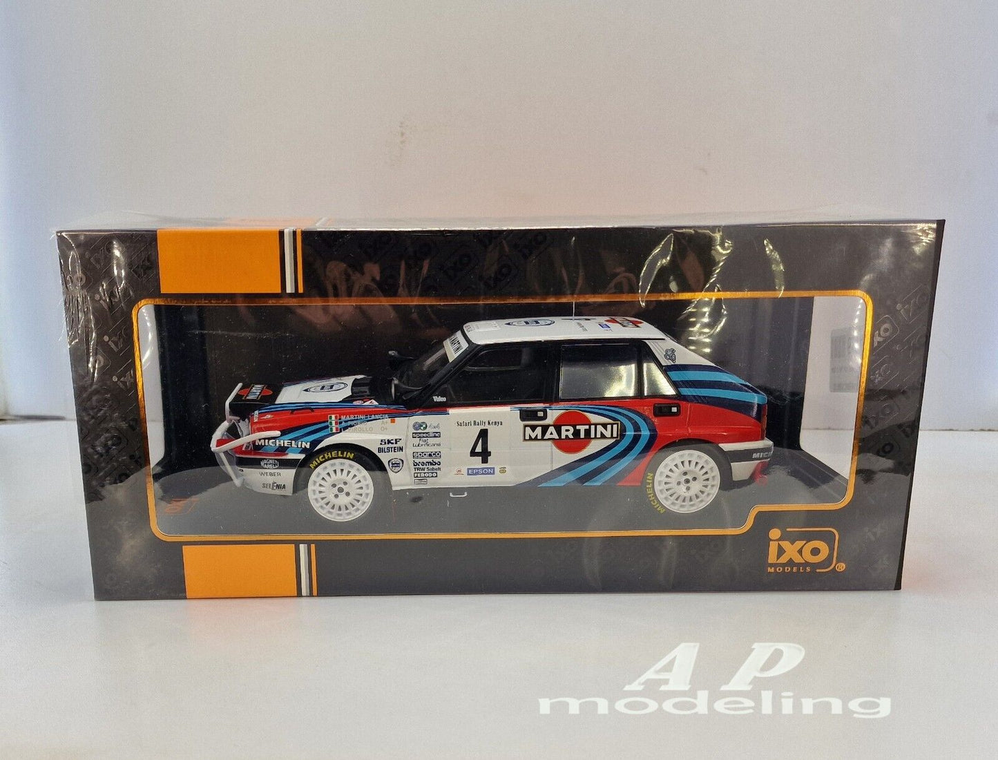 modellino auto scala 1/18 lancia delta integrale 16v martini safari rally 1990