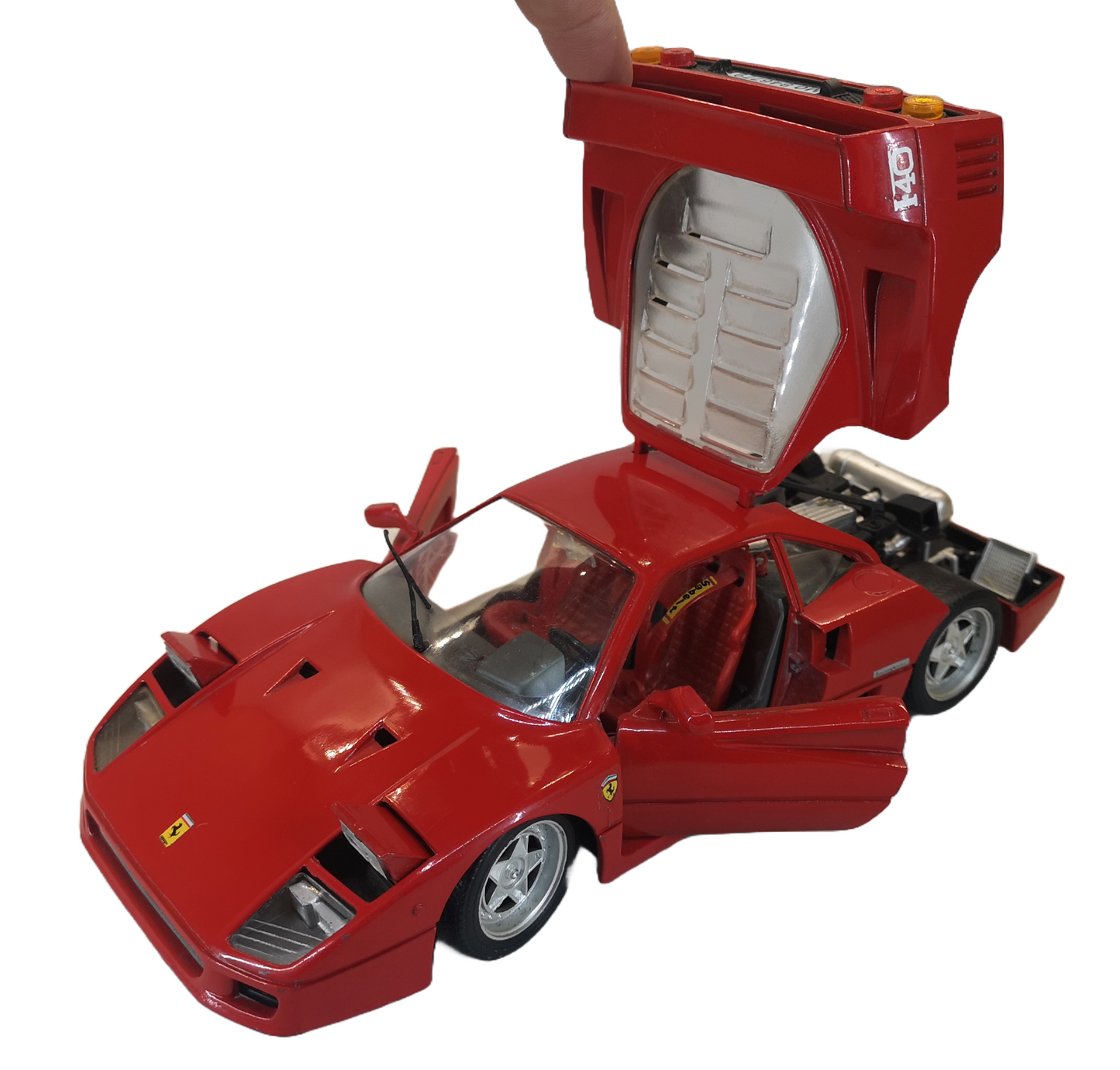 modellino ferrari f40 scala 1/18 obsoleto usato modellini auto da collezione usato