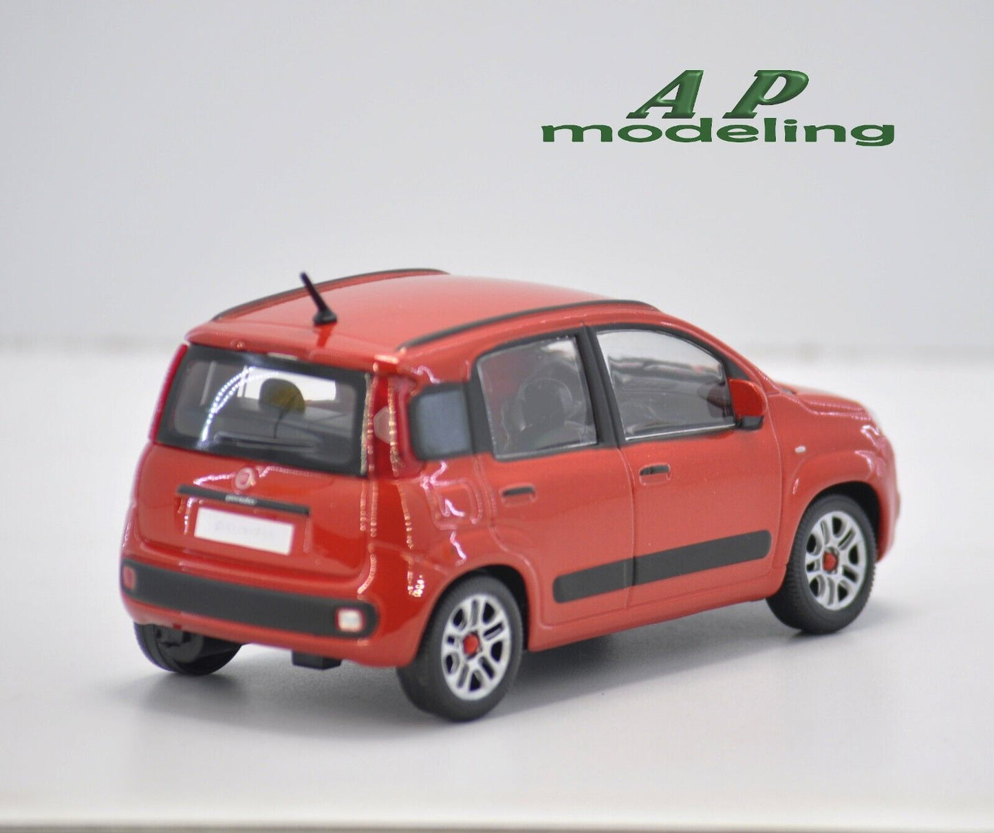 modellino auto scala 1/24 fiat nuova panda modellini della bburago 1:24