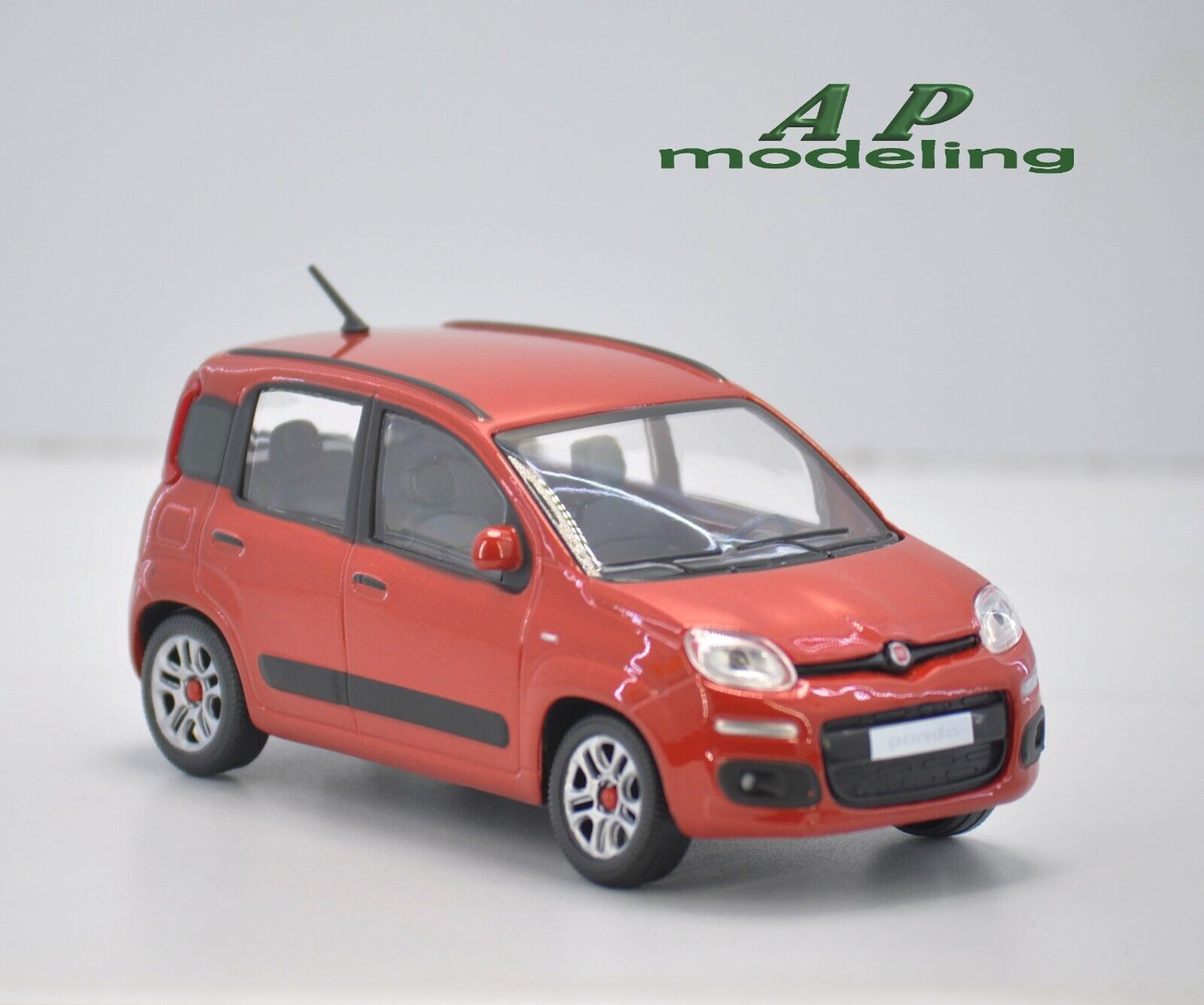 modellino auto scala 1/24 fiat nuova panda modellini della bburago 1:24