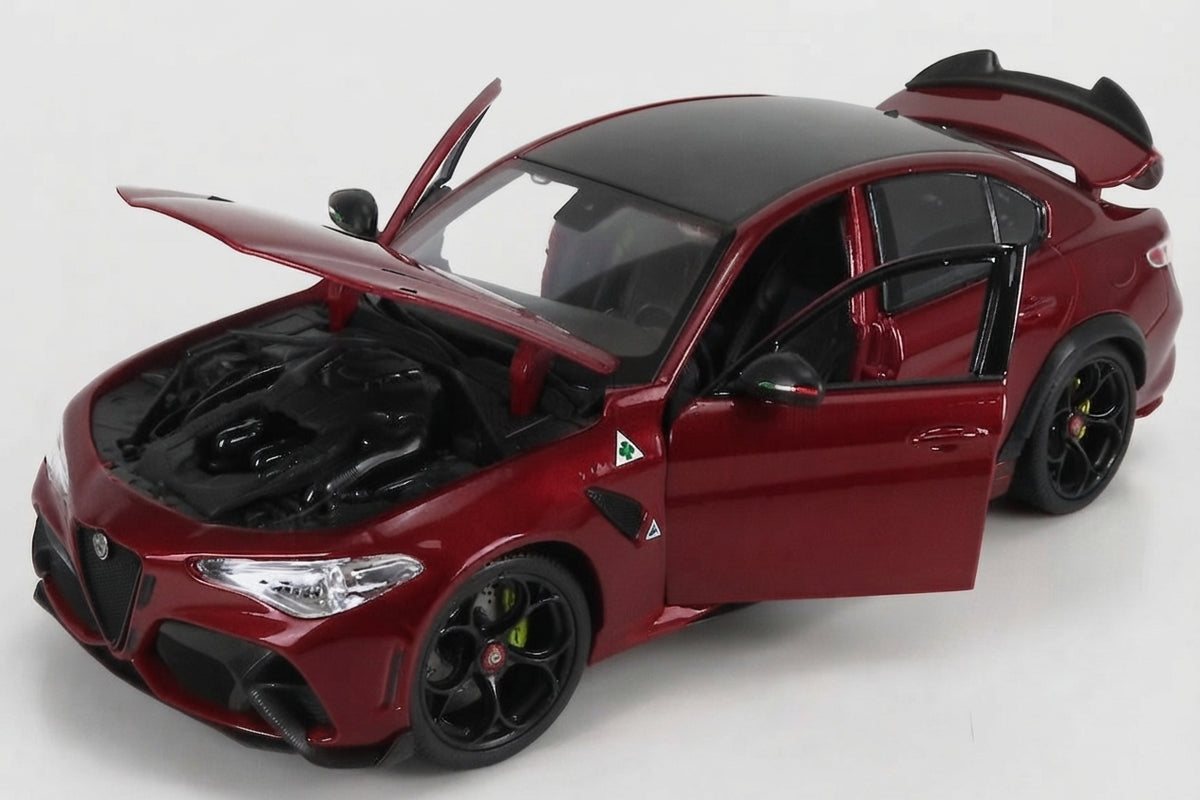 modellino auto 1/18 alfa romeo giulia GTA bordeaux modellini collezione bburago