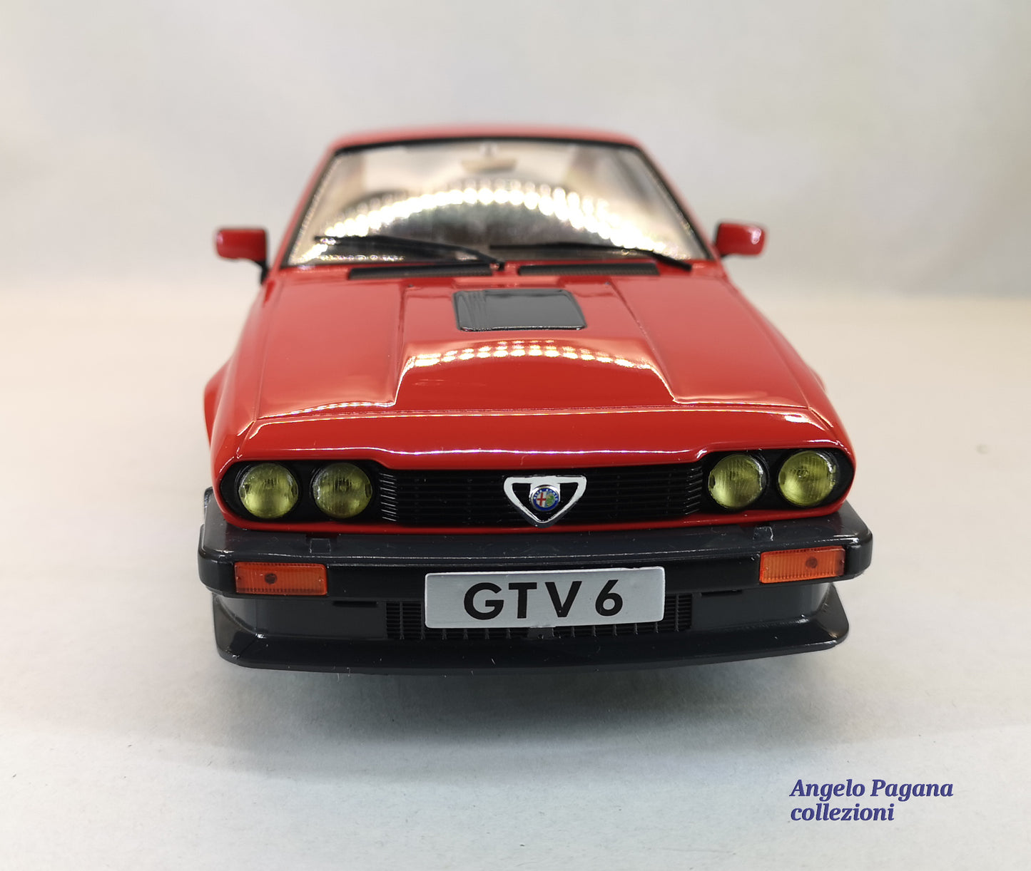 modellino auto 1:18 alfa romeo gtv 6 del 1980 2,5 gtv6 modellini della solido