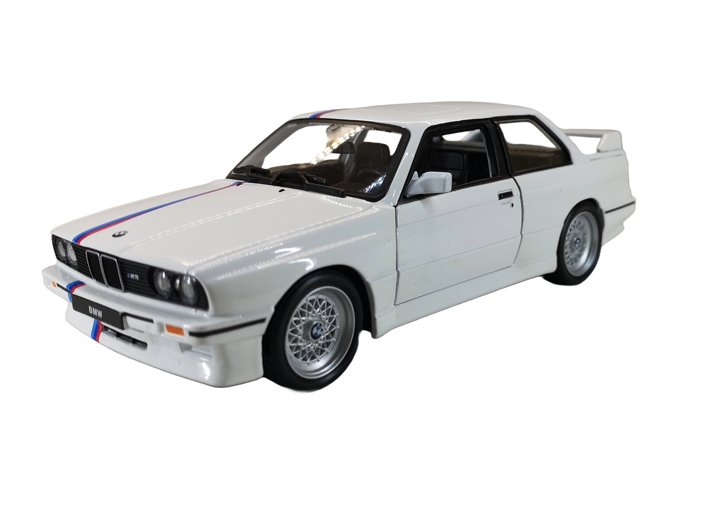 modellini auto vintage 1.24 modellino BMW M3 serie 3 e30 del 1988 bianco burago