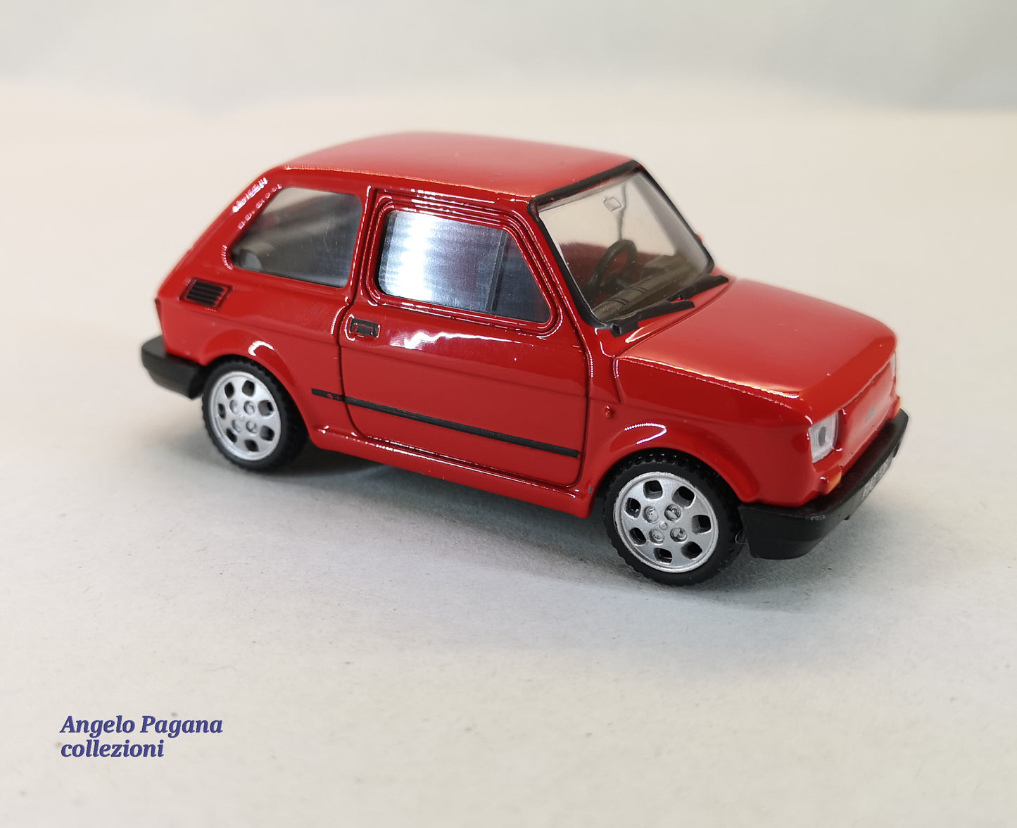 modellino auto scala 1:43 fiat 126 della welly nex modellini da collezione rossa