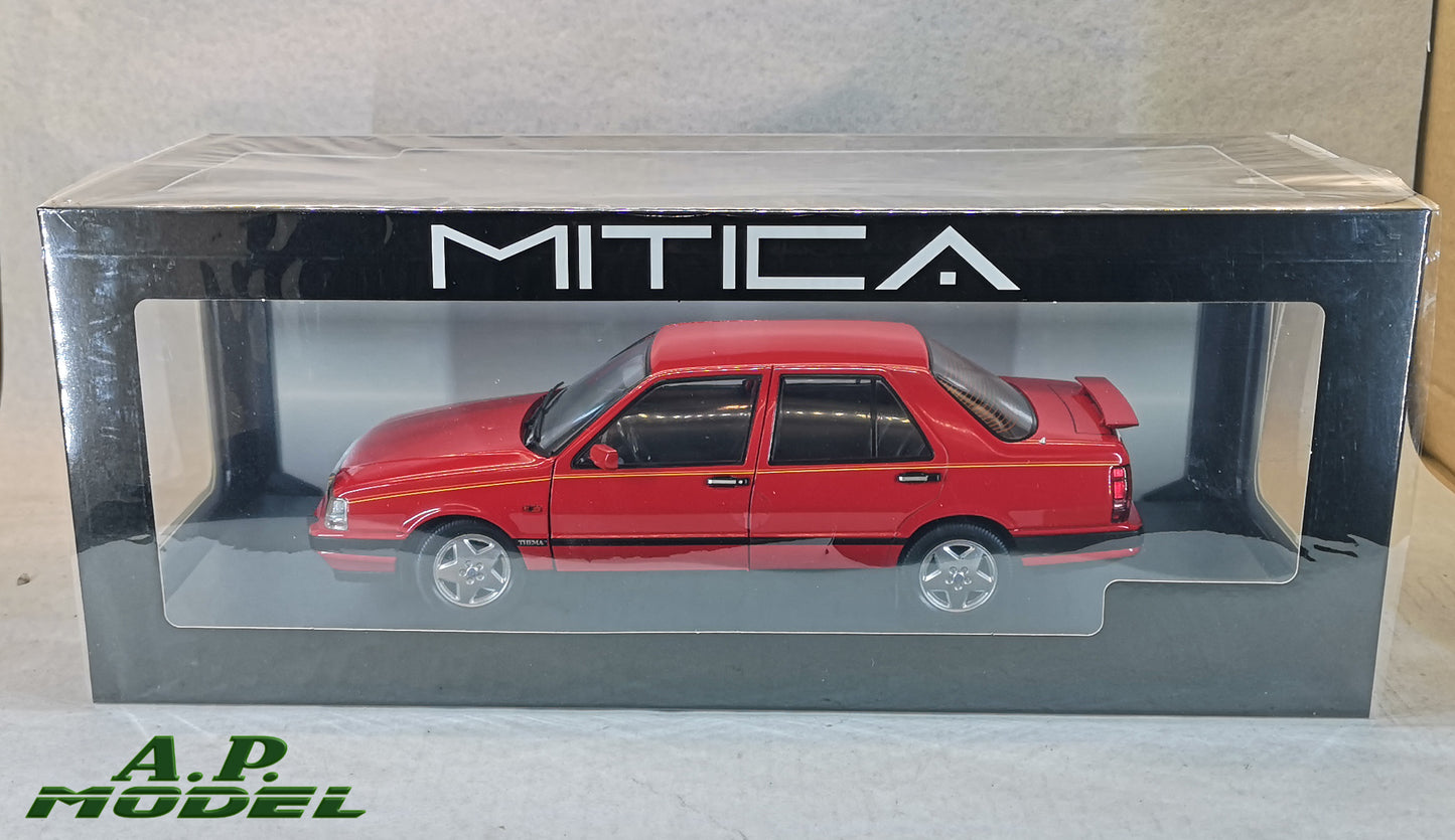 modellino auto 1:18 lancia thema Ferrari 8.32 2S 1988 modellini da collezione