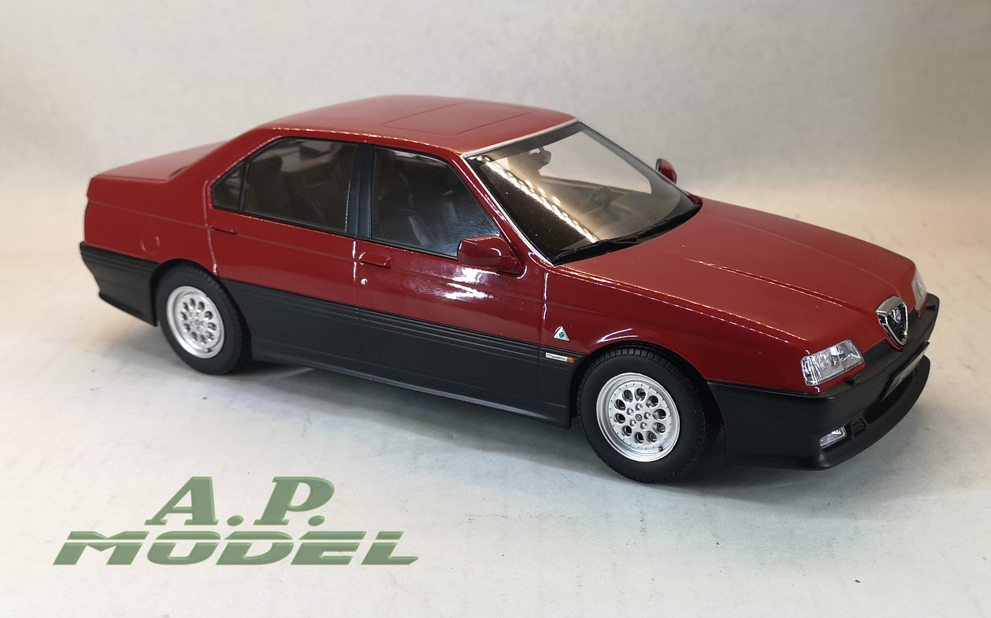 modellino auto scala 1:18 alfa romeo 164 Q4 del 1994 modellini da collezione