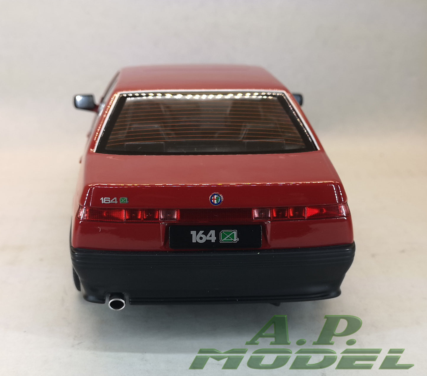 modellino auto scala 1:18 alfa romeo 164 Q4 del 1994 modellini da collezione