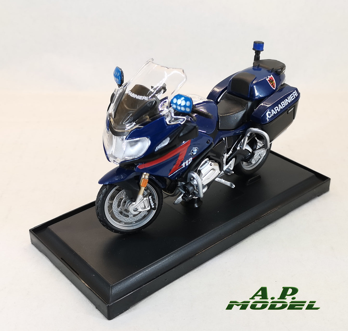 modellino moto bmw R1200 rt dei carabinieri modellini da collezione scala 1/18