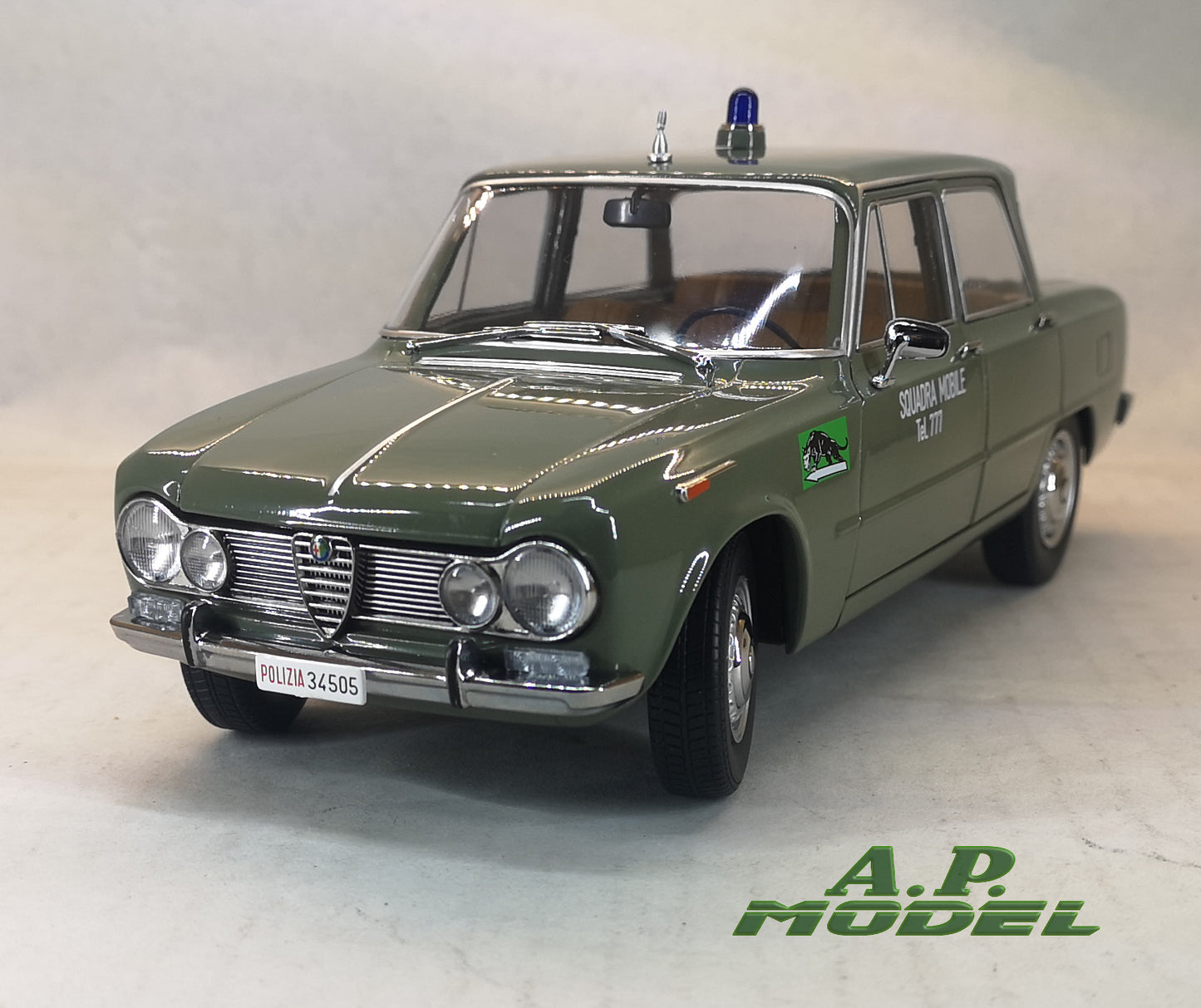 modellino auto polizia scala 1/18 alfa romeo giulia ti del 1963 modellini mitica